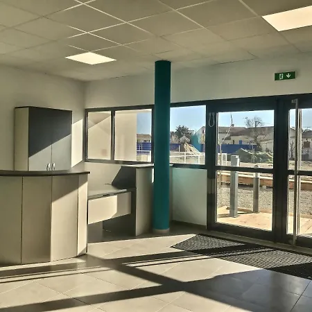 Pour 6 Personnes Vila Valras-Plage